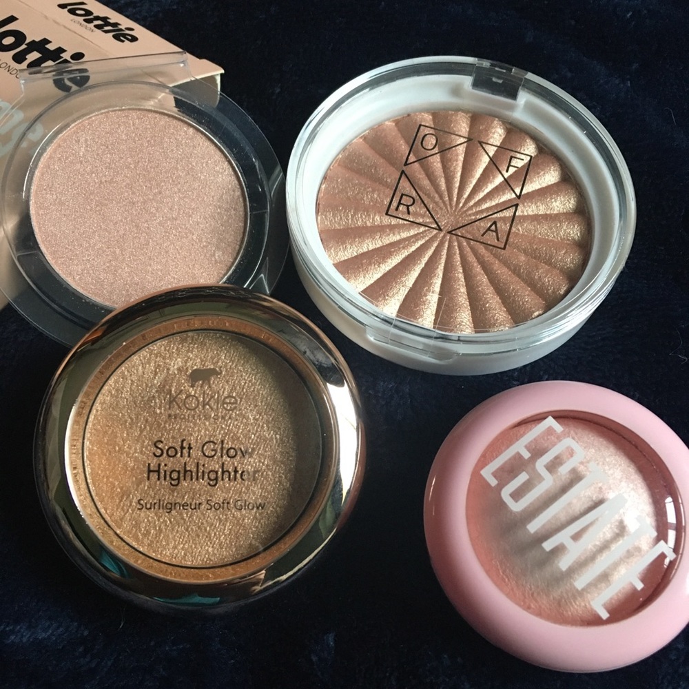 🌟🍀3/$18 ( Powder Pressed Highlighters )